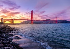 dusk-over-the-golden-gate-in-san-francisco-california